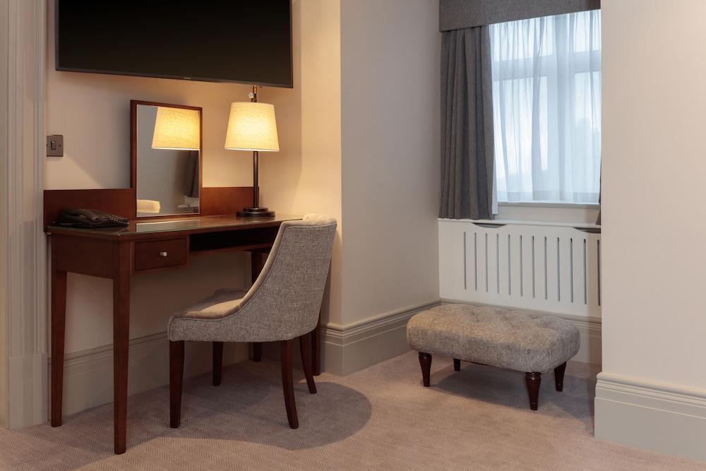 Doubletree By Hilton Harrogate Majestic Hotel & Spa Bagian luar foto