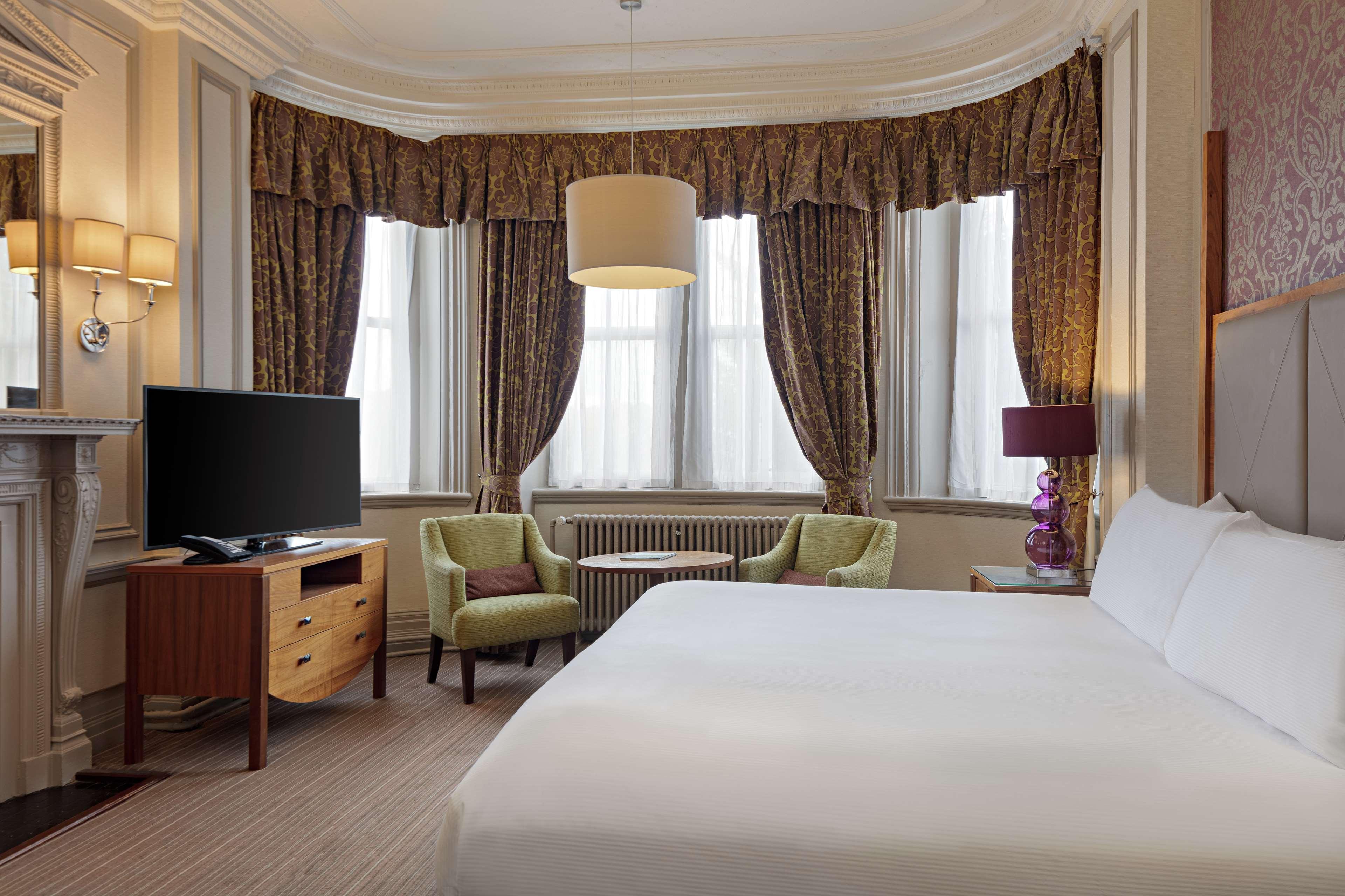 Doubletree By Hilton Harrogate Majestic Hotel & Spa Bagian luar foto
