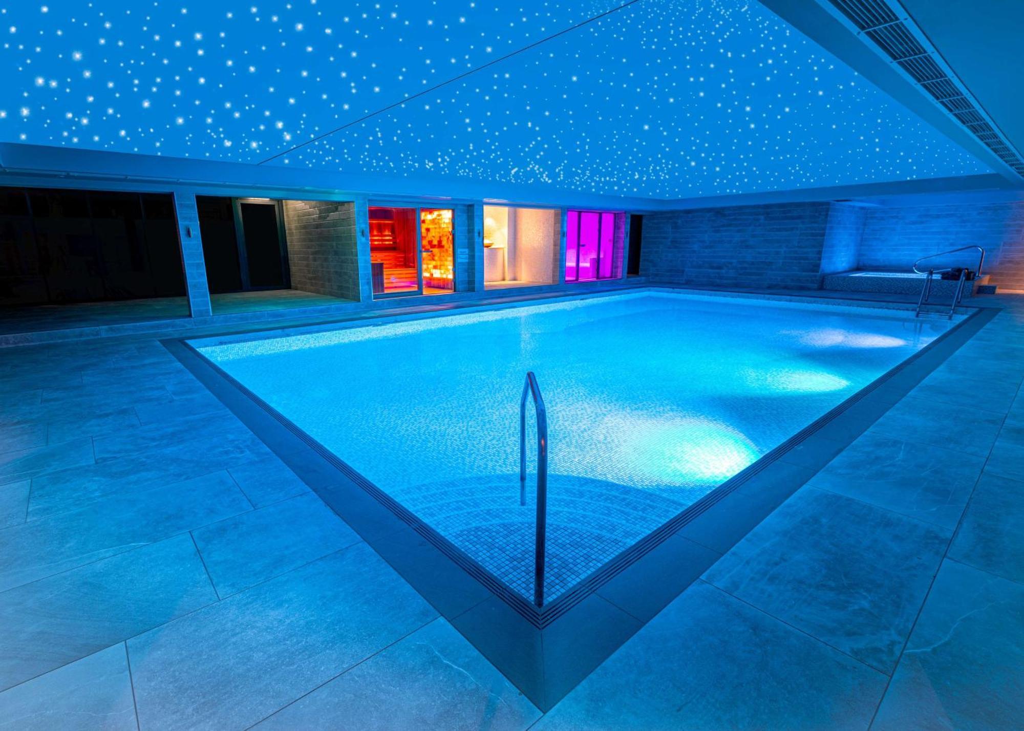 Doubletree By Hilton Harrogate Majestic Hotel & Spa Bagian luar foto