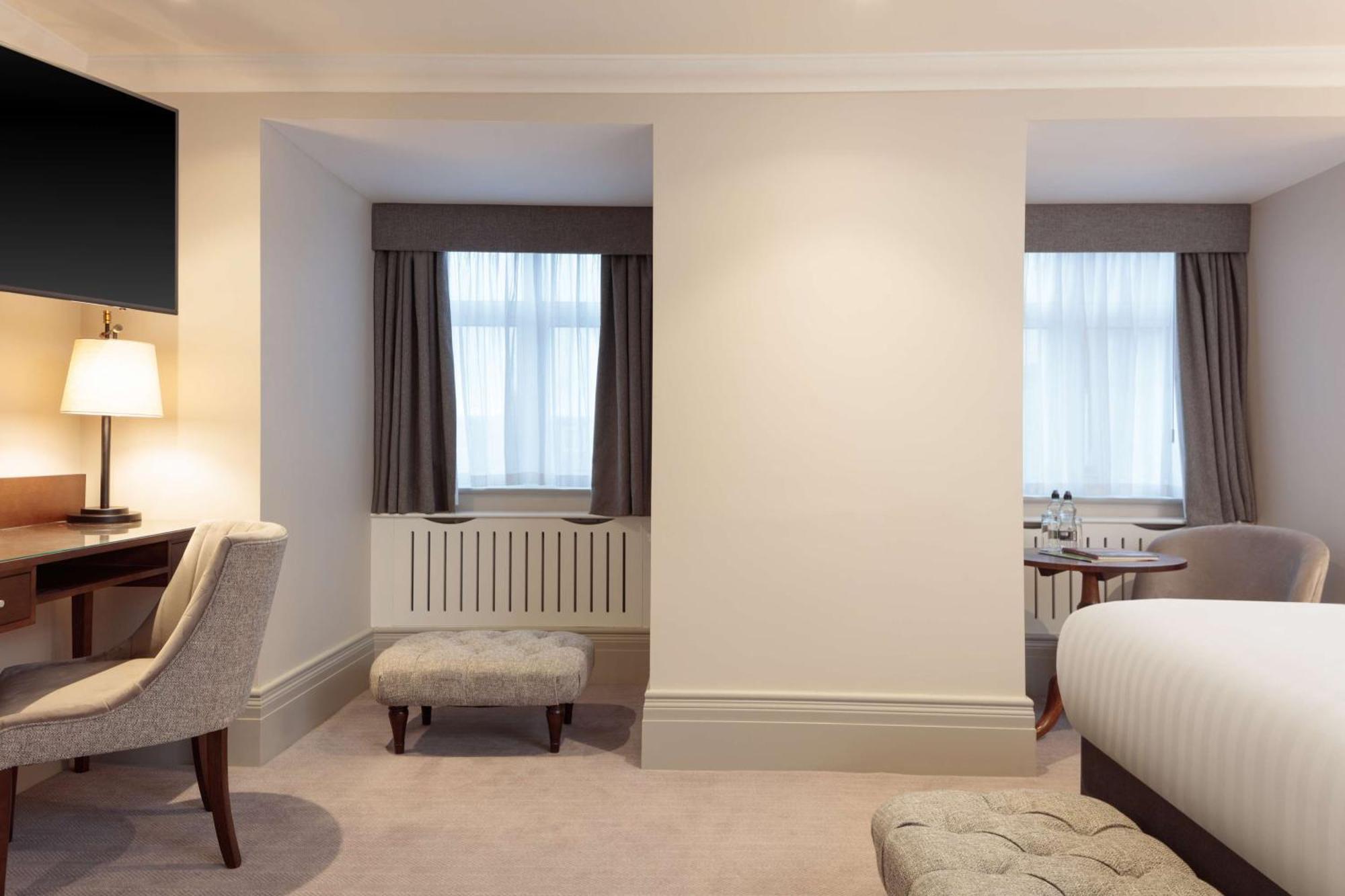 Doubletree By Hilton Harrogate Majestic Hotel & Spa Bagian luar foto