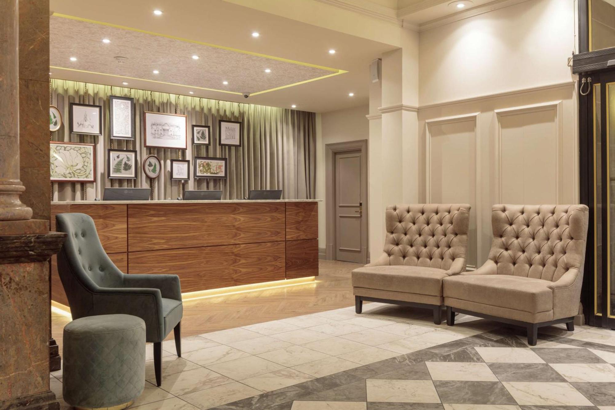 Doubletree By Hilton Harrogate Majestic Hotel & Spa Bagian luar foto