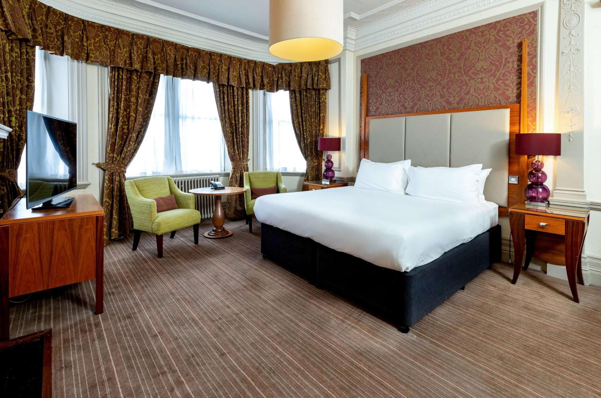Doubletree By Hilton Harrogate Majestic Hotel & Spa Bagian luar foto