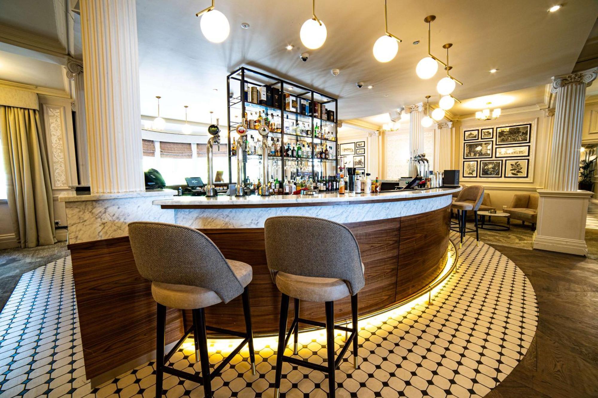 Doubletree By Hilton Harrogate Majestic Hotel & Spa Bagian luar foto